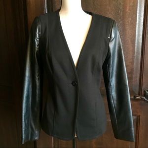 Vince Camuto faux leather structured jacket Pet 10